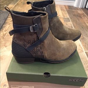 keen women's morrison mid boot
